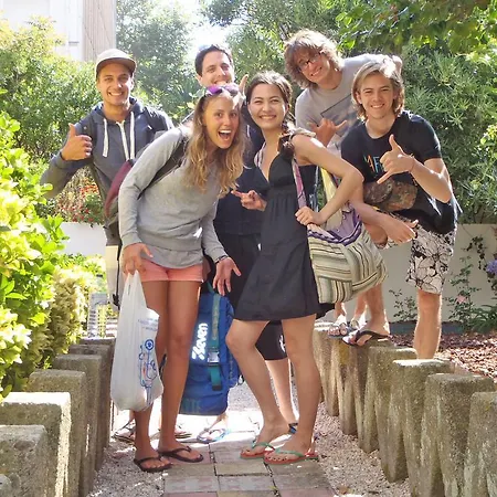 Hostal Surfivor Surf Oporto